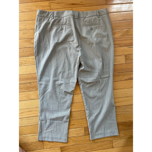 NY &‎ Co 7th Avenue  crop straight leg pinstriped pants size 14 women's NWT - Picture 4 of 6